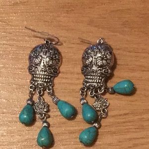 MAKE ME AN OFFER:Día de los Muertos Skull Earrings